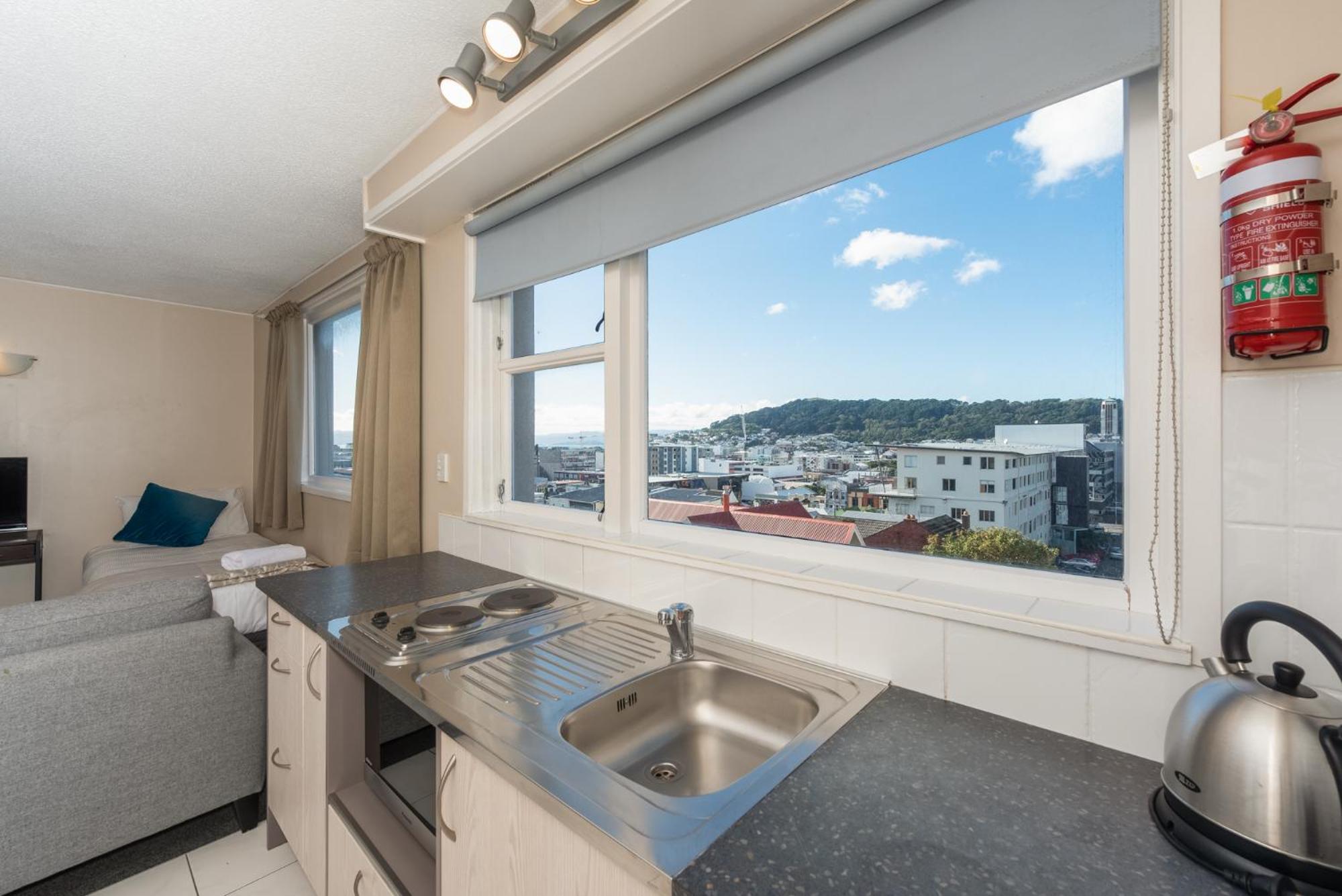 Capital View Motor - Free Parking Motel Wellington