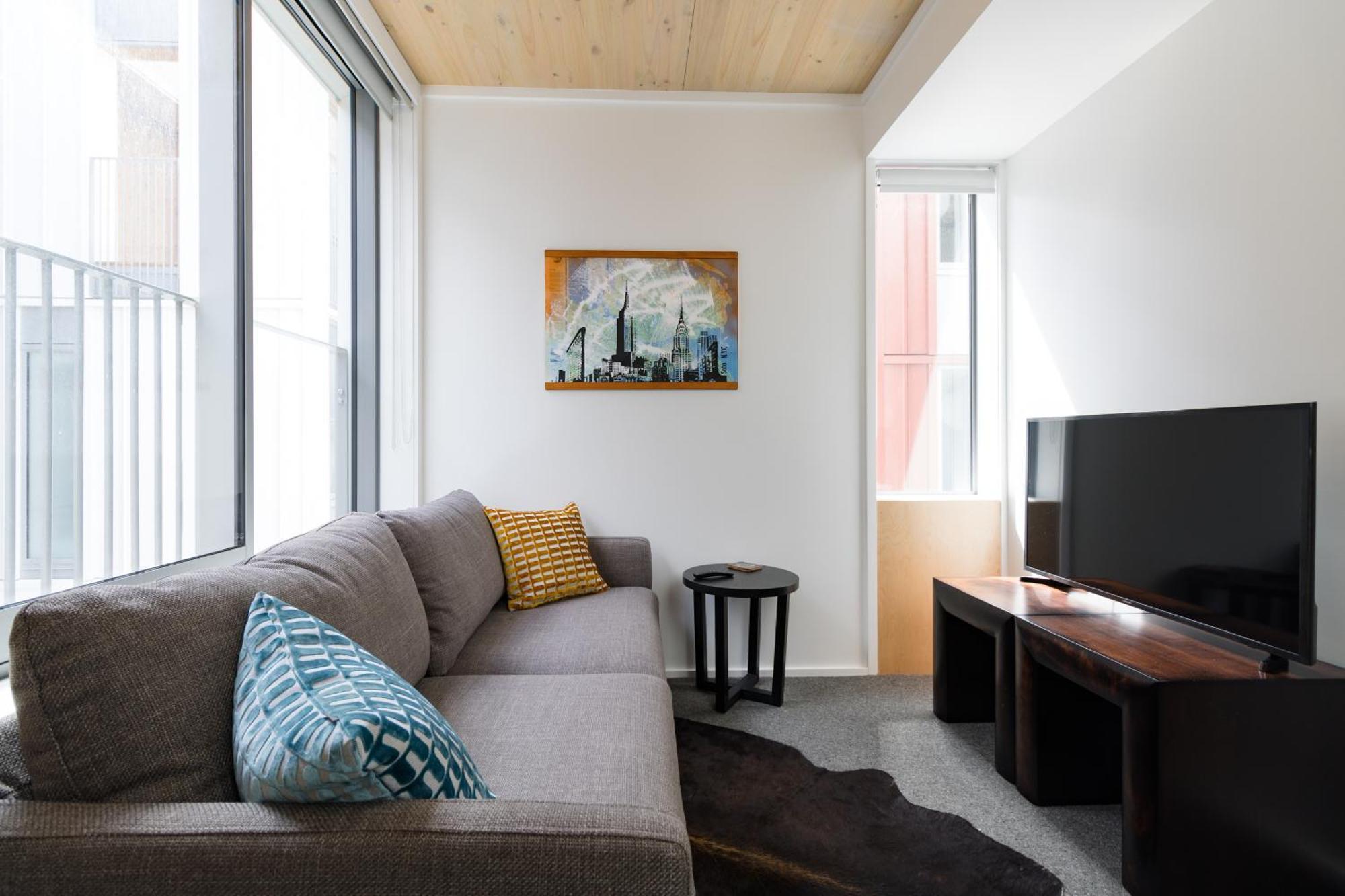 Apartment Central & Stylish Townhouse W Parking Option Wellington