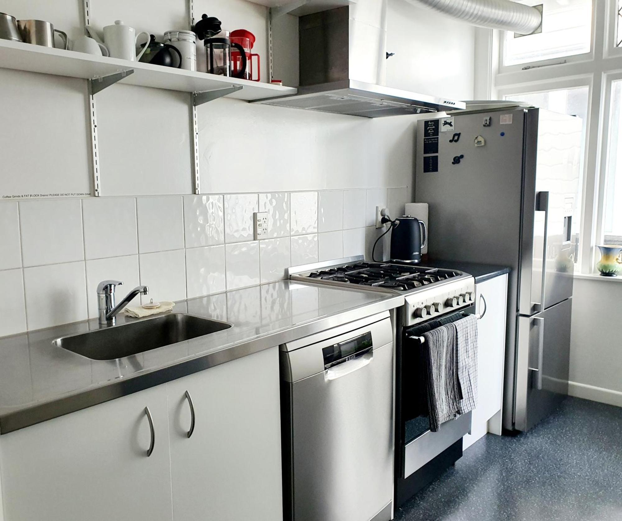 Ideal Location For Groups, Family, Friends Or Work Villa Wellington