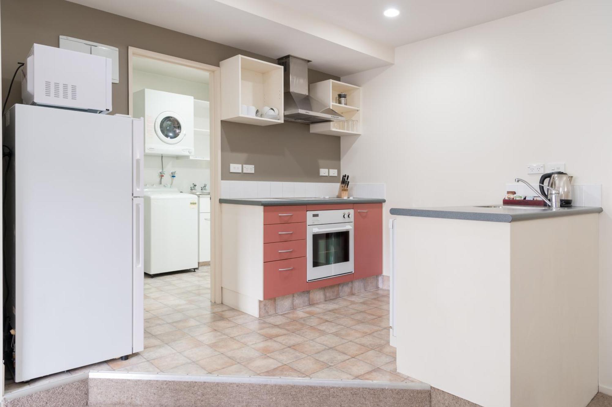 Courtenay Village 3* Wellington
