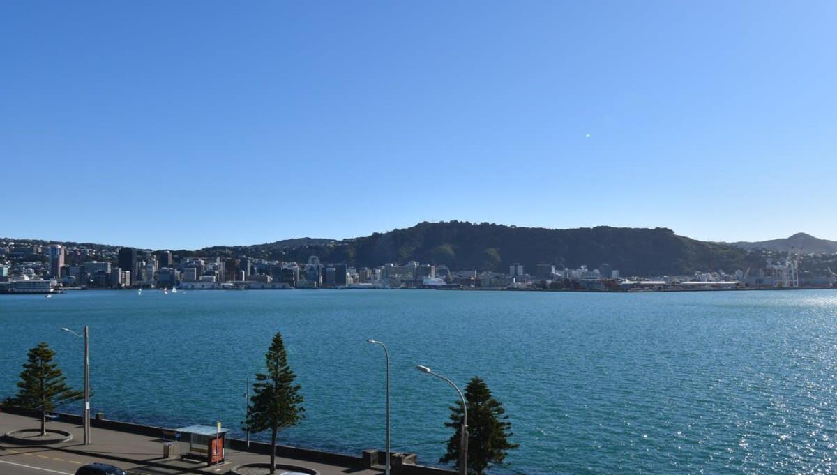 Apartment Oriental Bay Waterfront With 180 Views