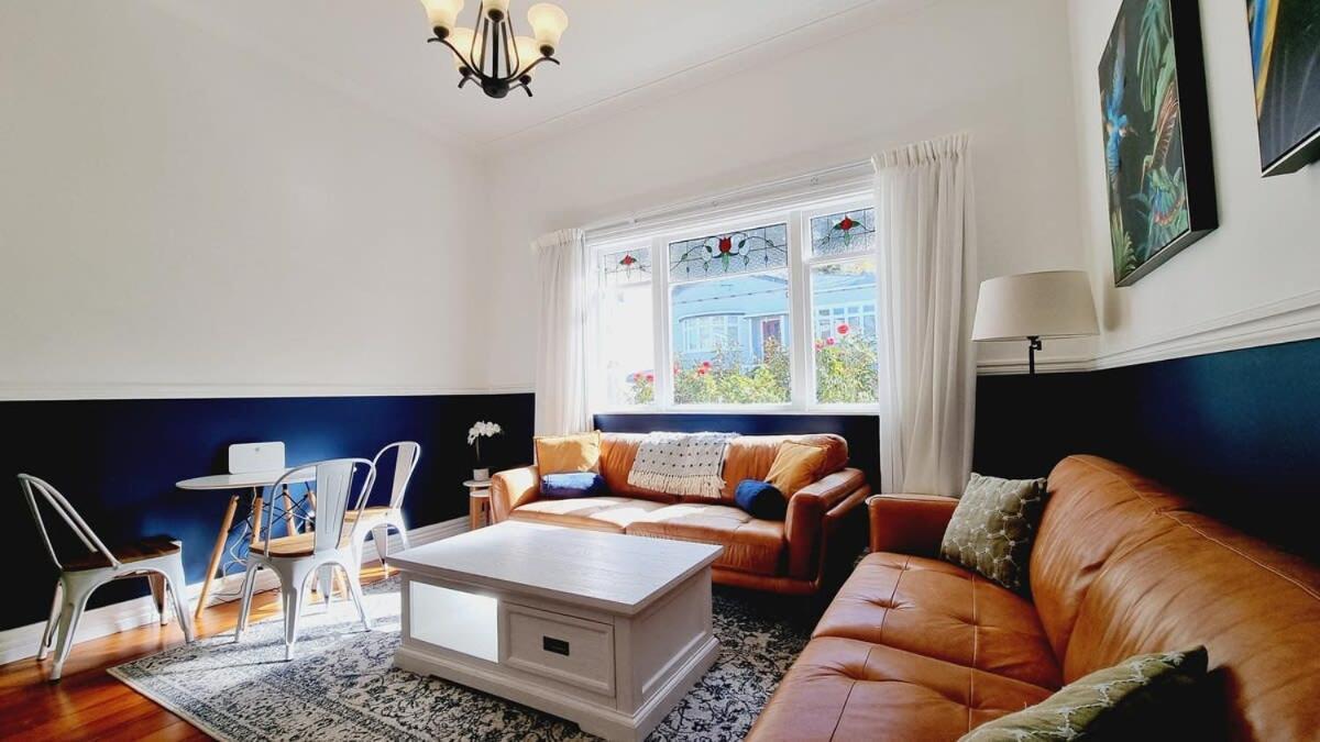 Blue Retreat Thorndon Ft Backyard And Fireplace Minutes To Cbd *