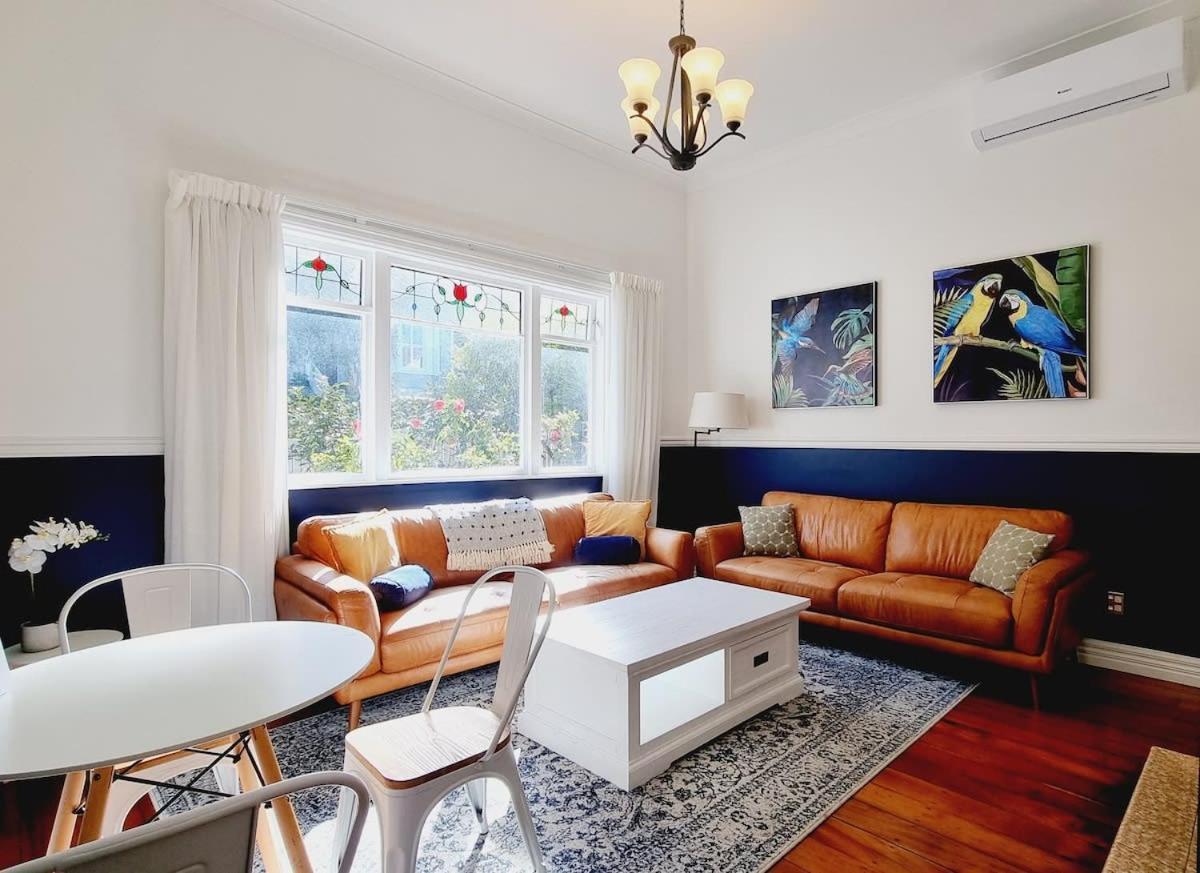 Blue Retreat Thorndon Ft Backyard And Fireplace Minutes To Cbd * Wellington