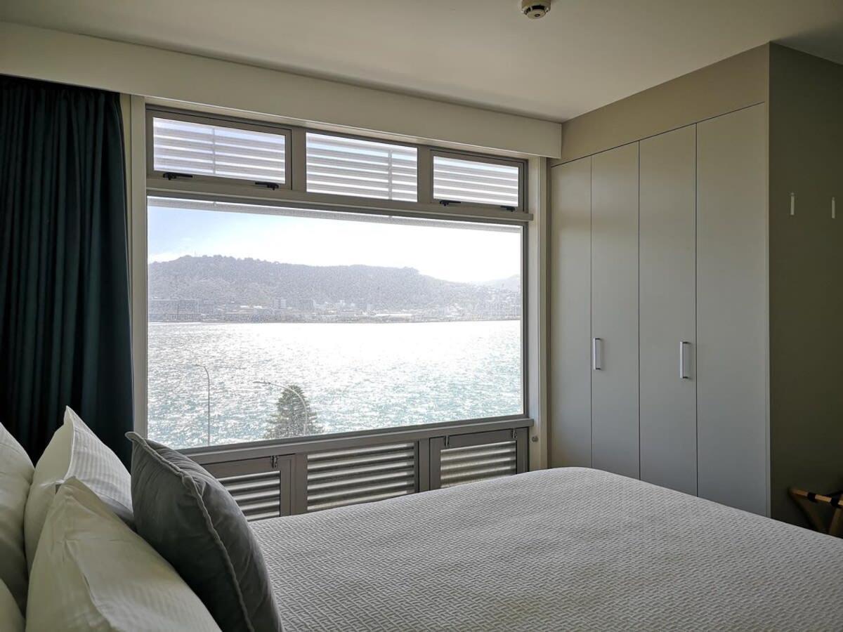 Apartment Oriental Bay Waterfront With 180 Views