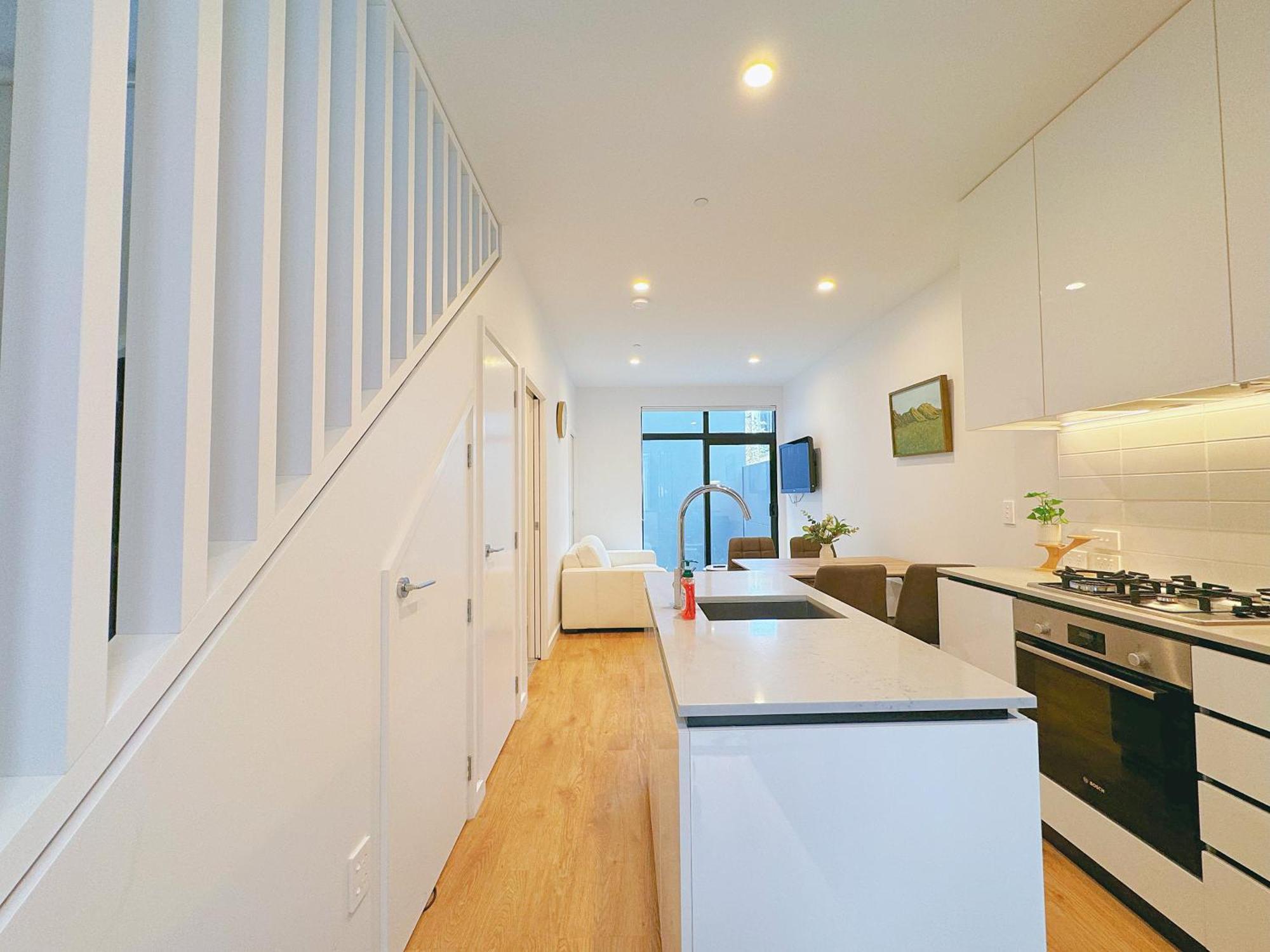 Luxurious New 2br In Wgtn Cbd Wellington