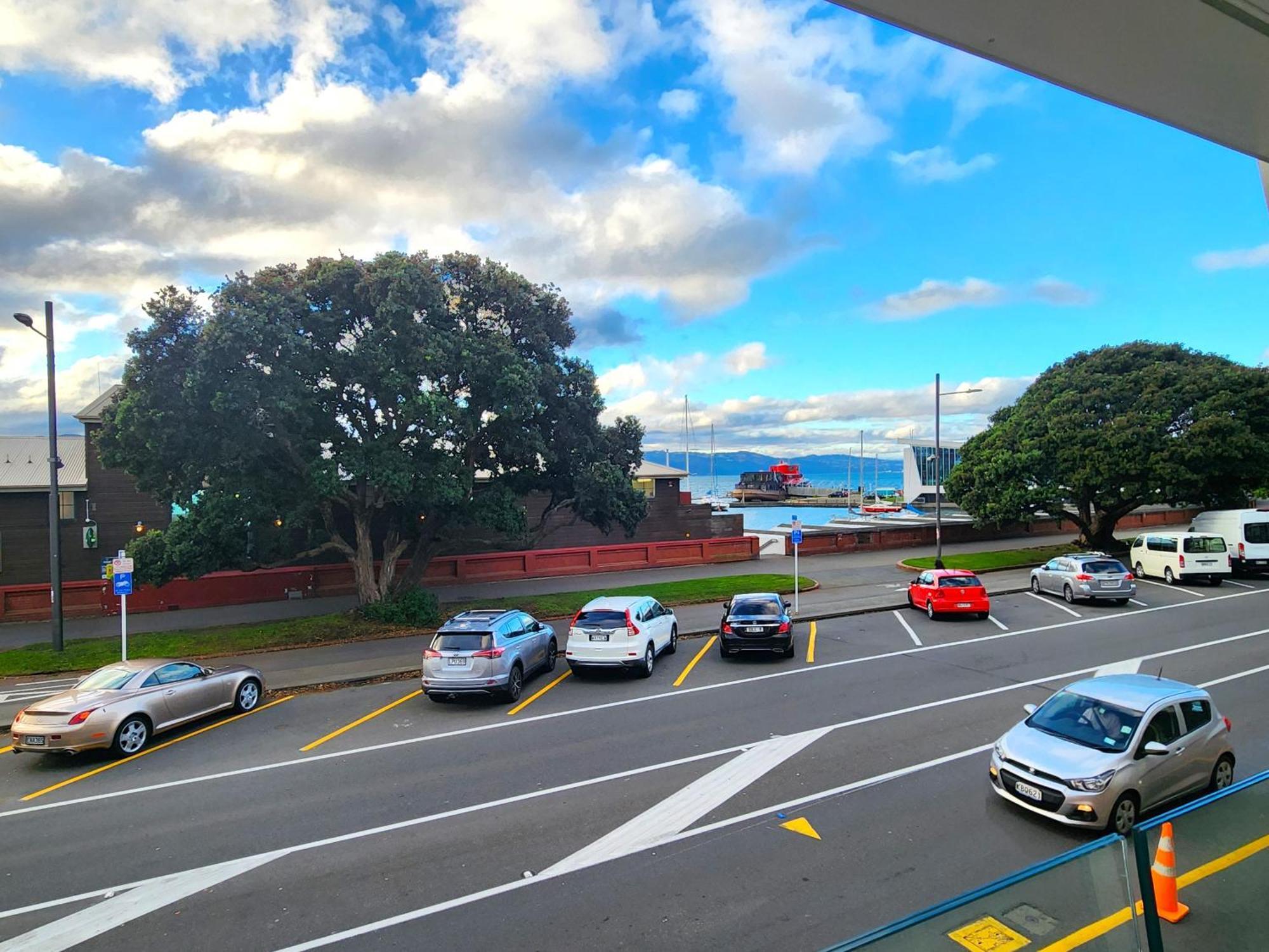 U On Oriental Parade Wellington