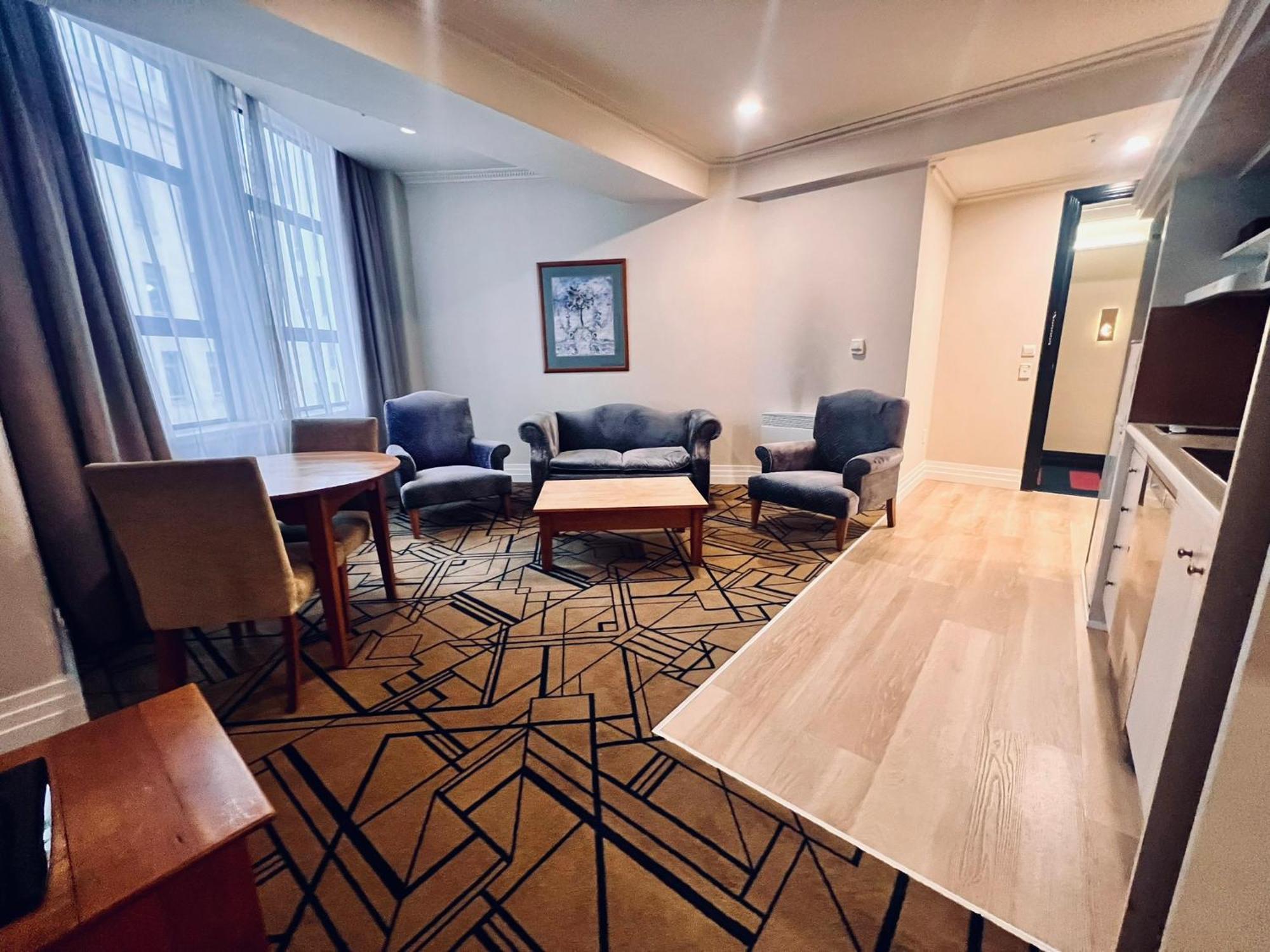 Aparthotel Quest