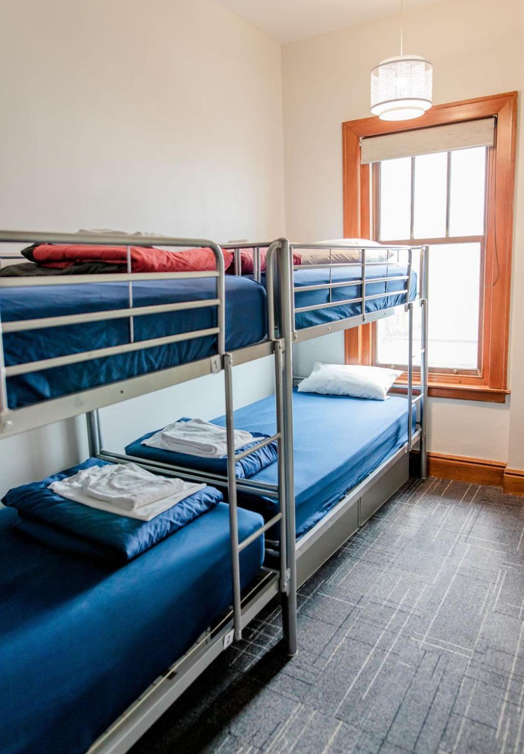 Hostel The Cambridge & Backpackers