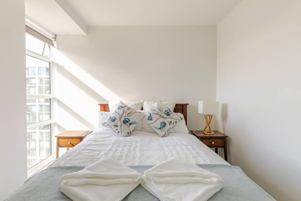 Harbor View Two Bedroom At Pinnacle Apartamento Wellington