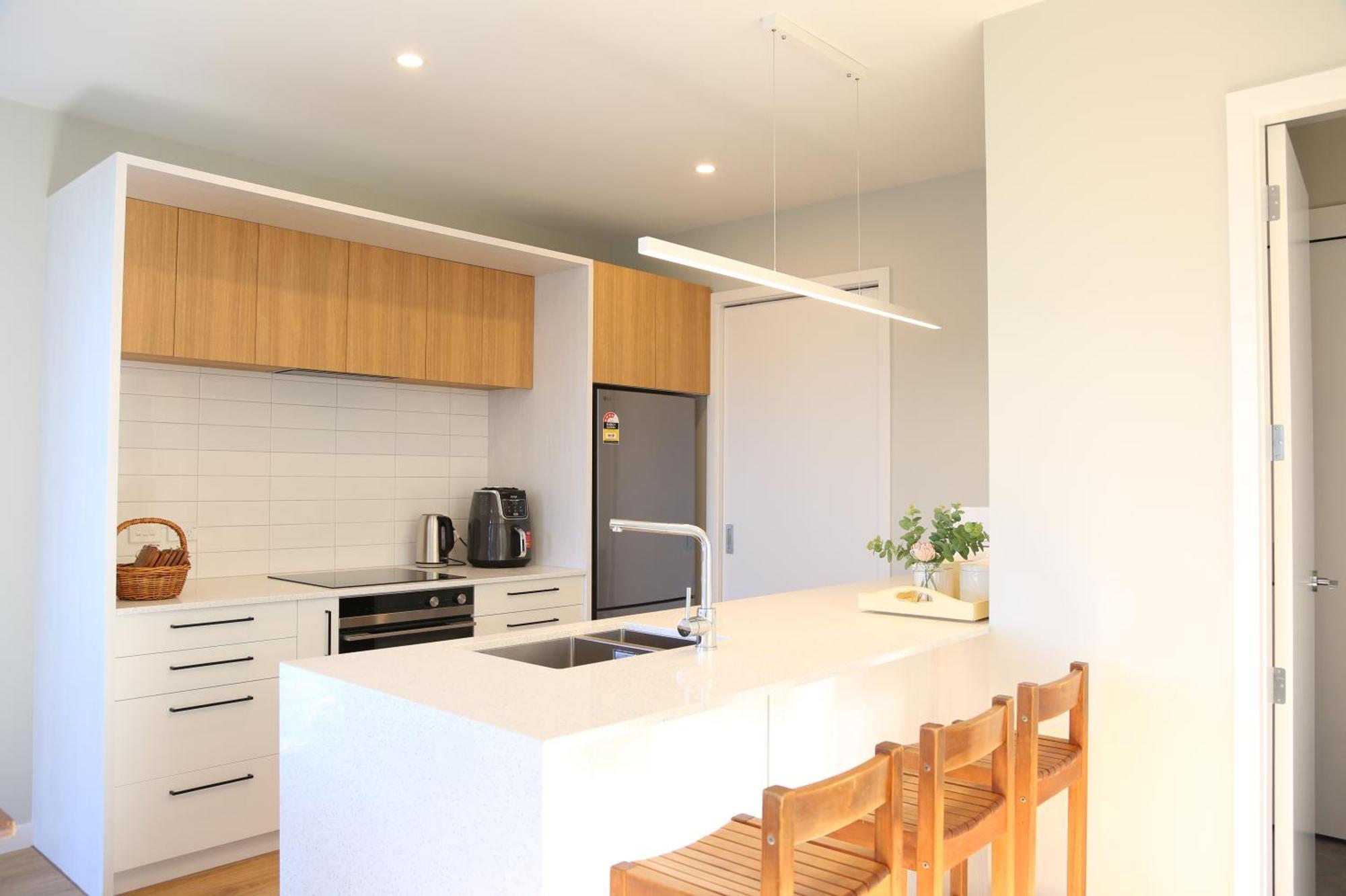 Holiday home Skyline Vista - Entirely New House With Luxe Views, Espresso, Netflix & Free Parking Wellington
