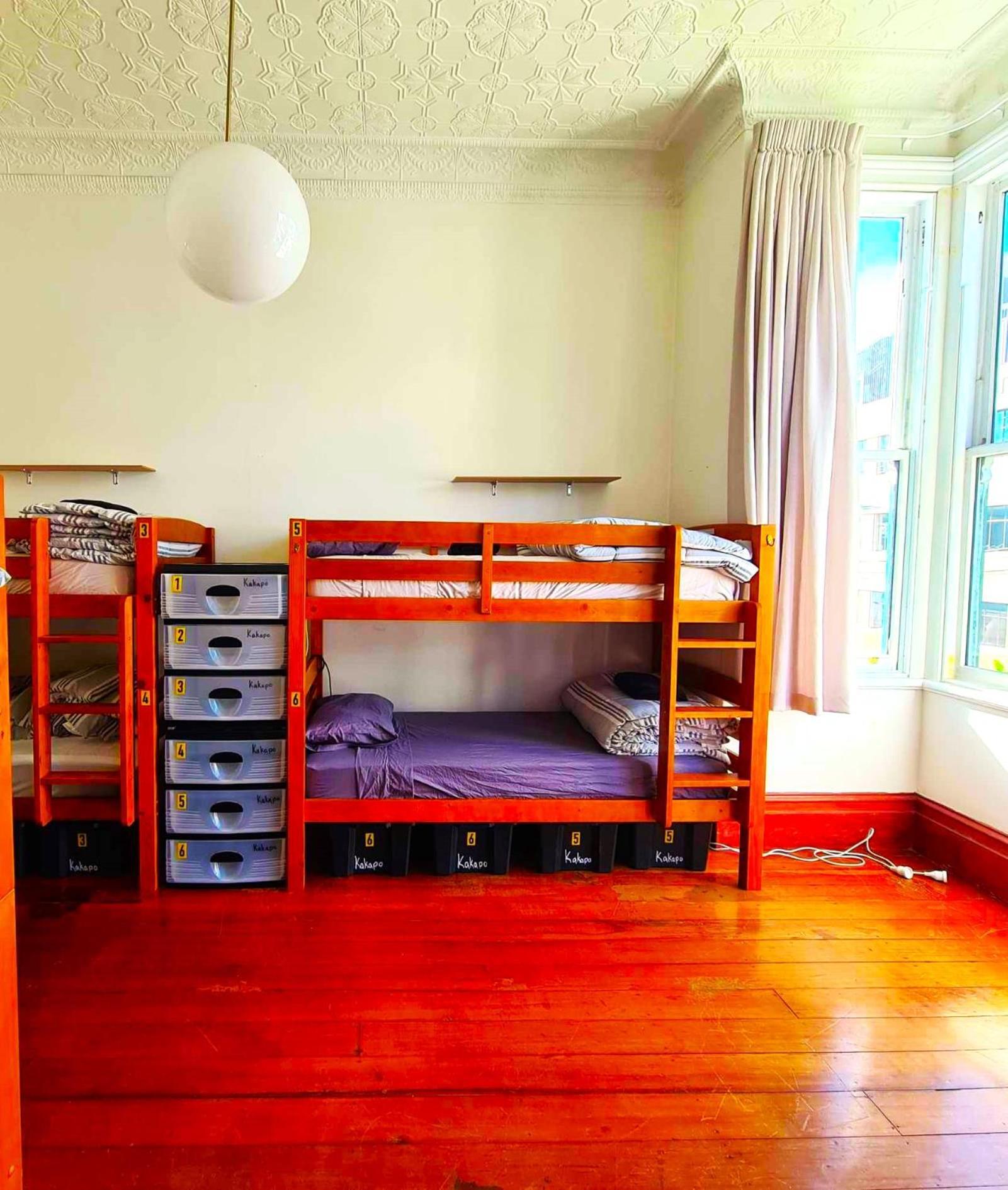 House Of Pirie Hostel *