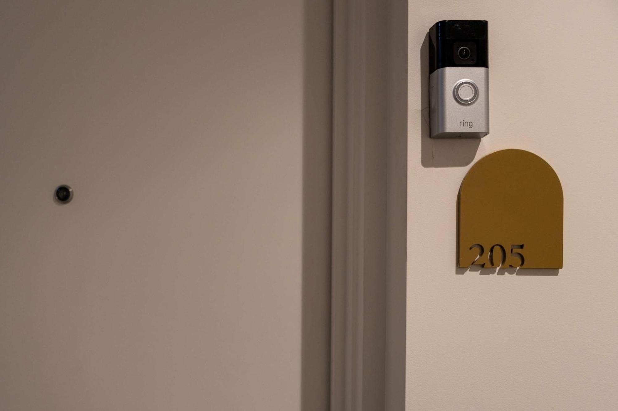 The Alpha Nest Stylish 1br In Apartment