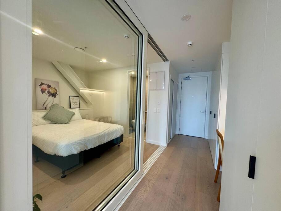 Fancy Stylish And New Apartment Wellington