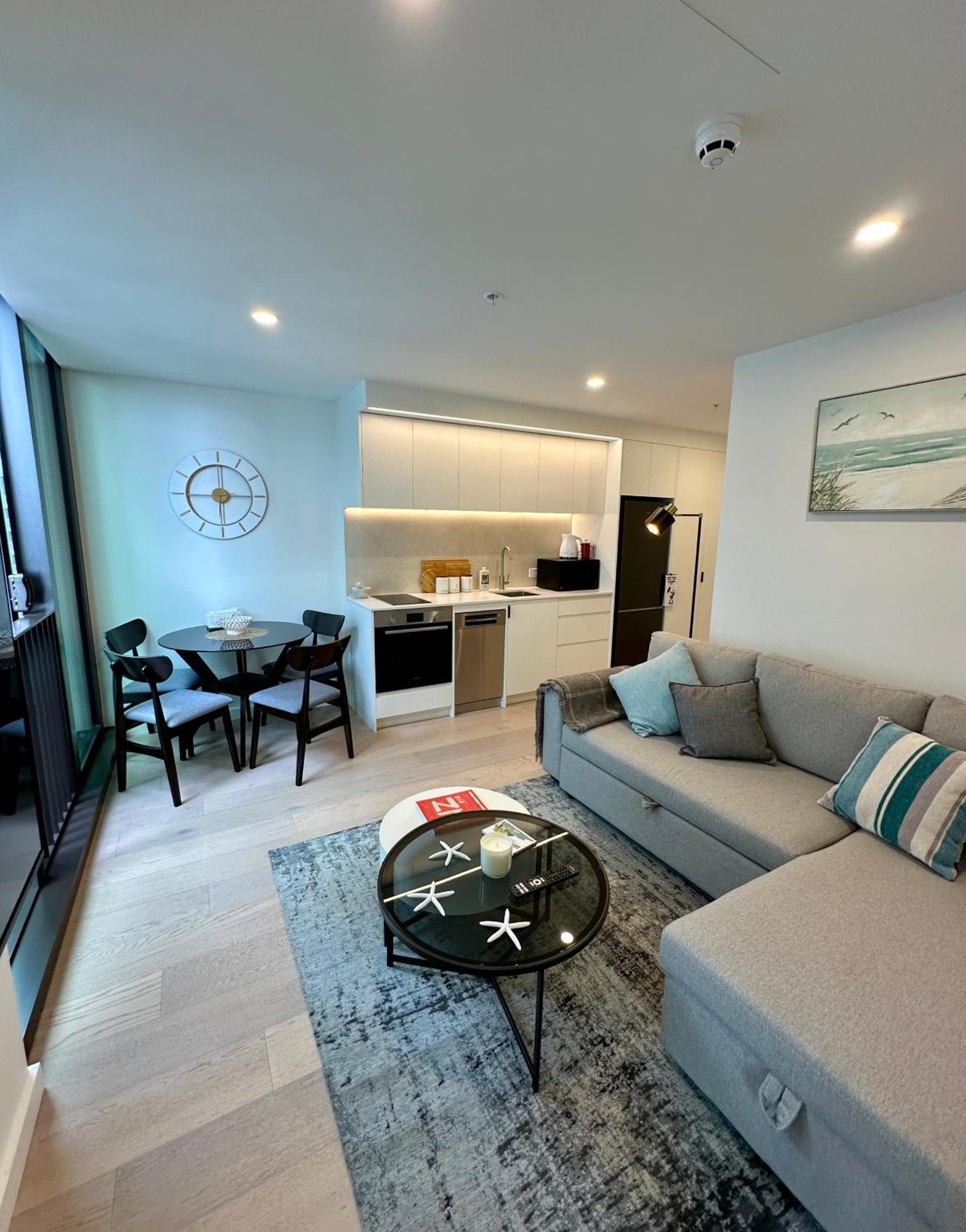 Apartment Brand New Cbd High Rise 1 Bed With Ocean View On The Doorstep Of Courtenay Place