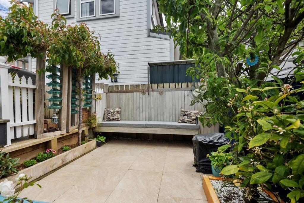 Fairytale In Thorndon! Villa
