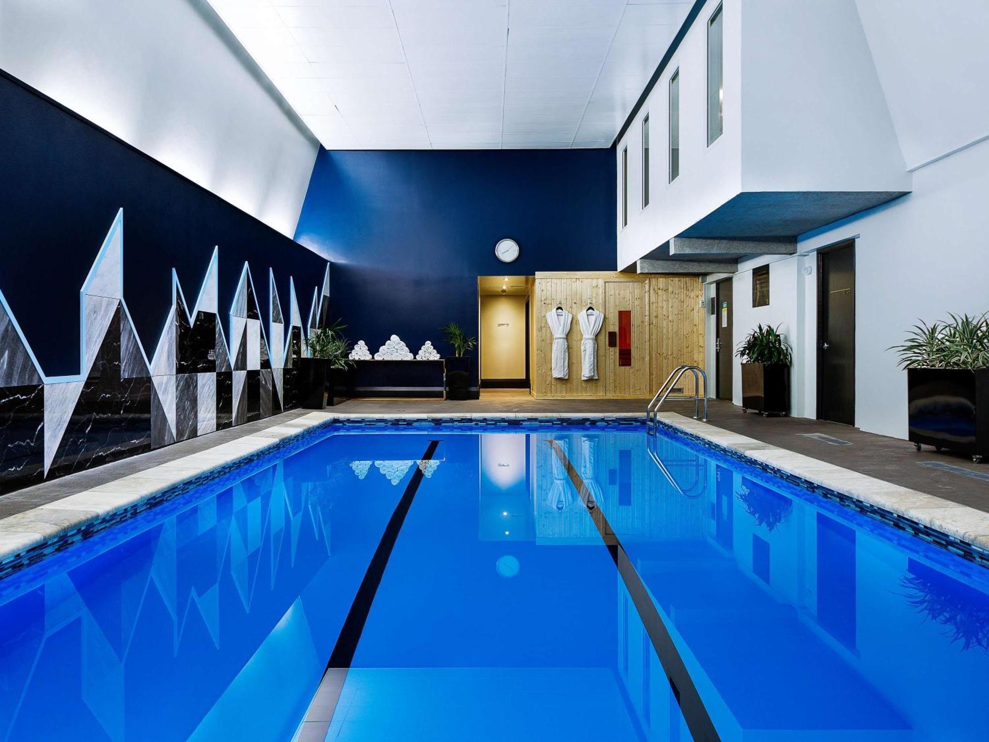 Moevenpick Hotel 5*