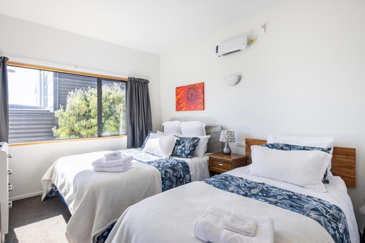 Spacious Modern Executive Holiday home