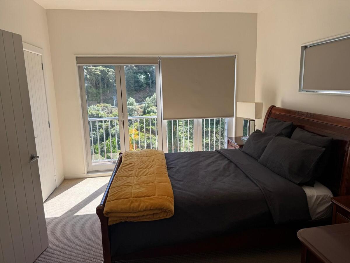 Modern Two Bedroom Apartment Wellington