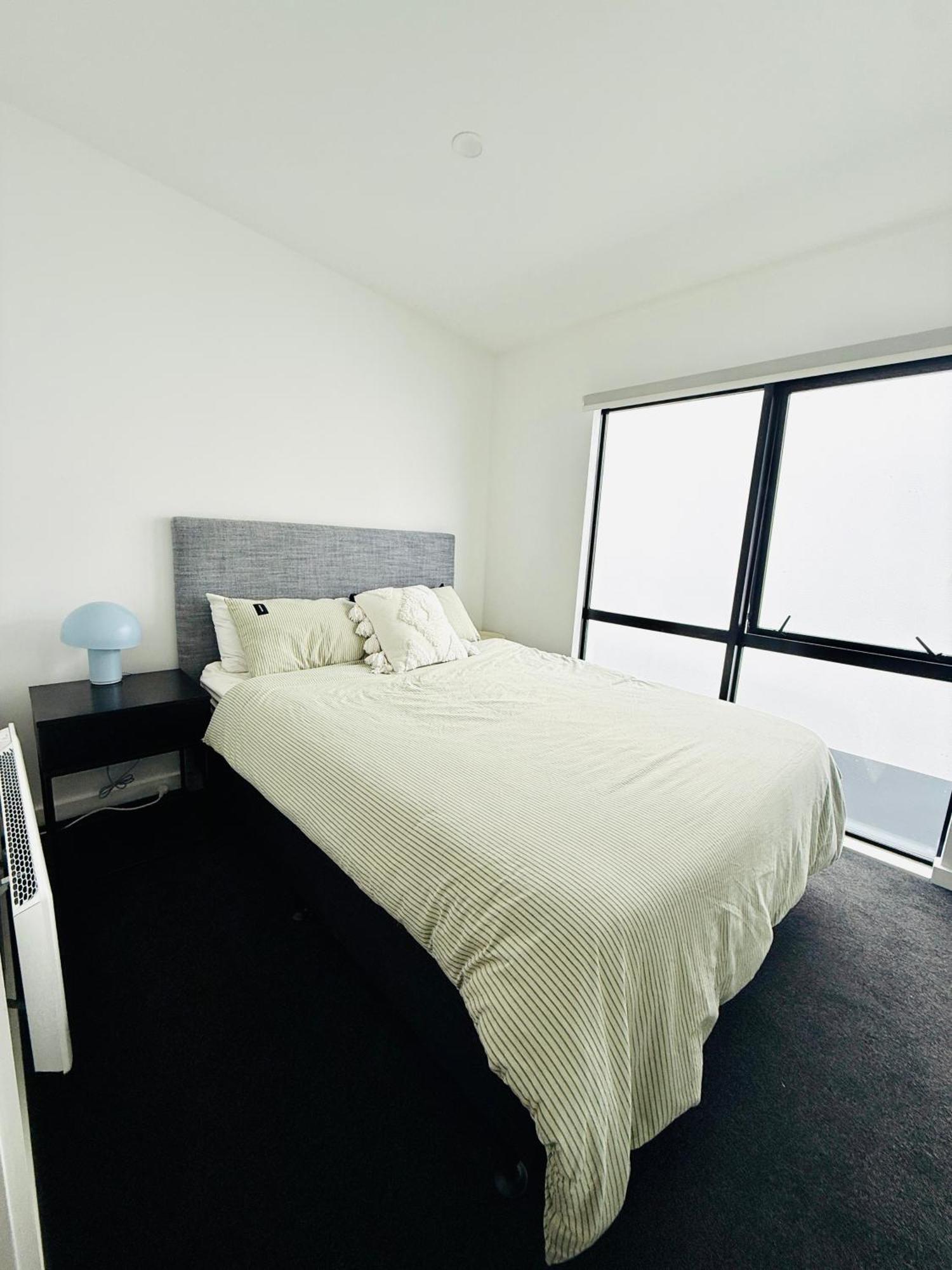 Apartment Stylish 2 Bedrooms Townhouse In With A Free Car Park