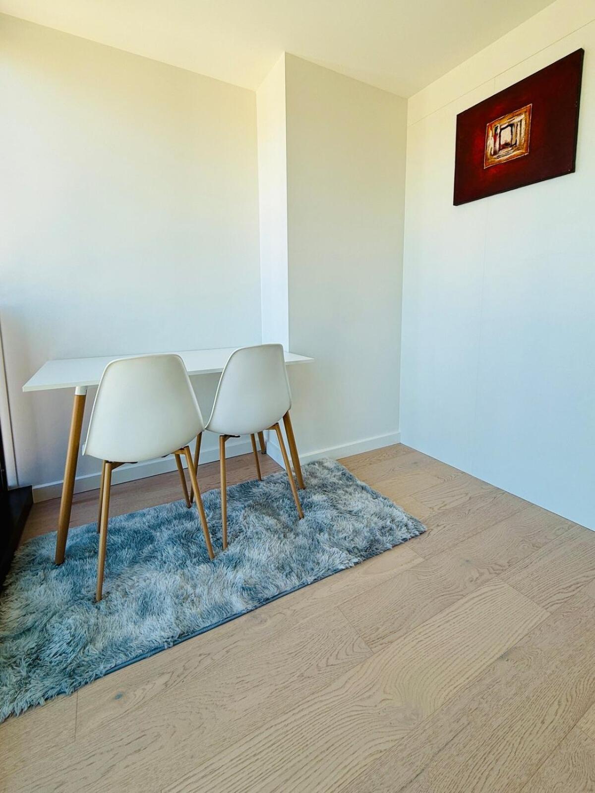 Sleek 1 Bedroom At Courtney Wellington
