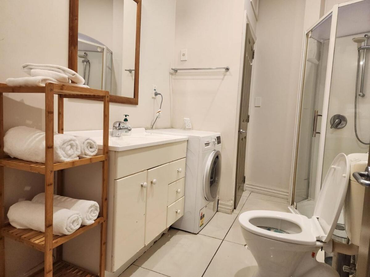 2 Bedroom In *
