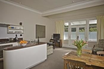 The Terrace - Executive Apts Hotel