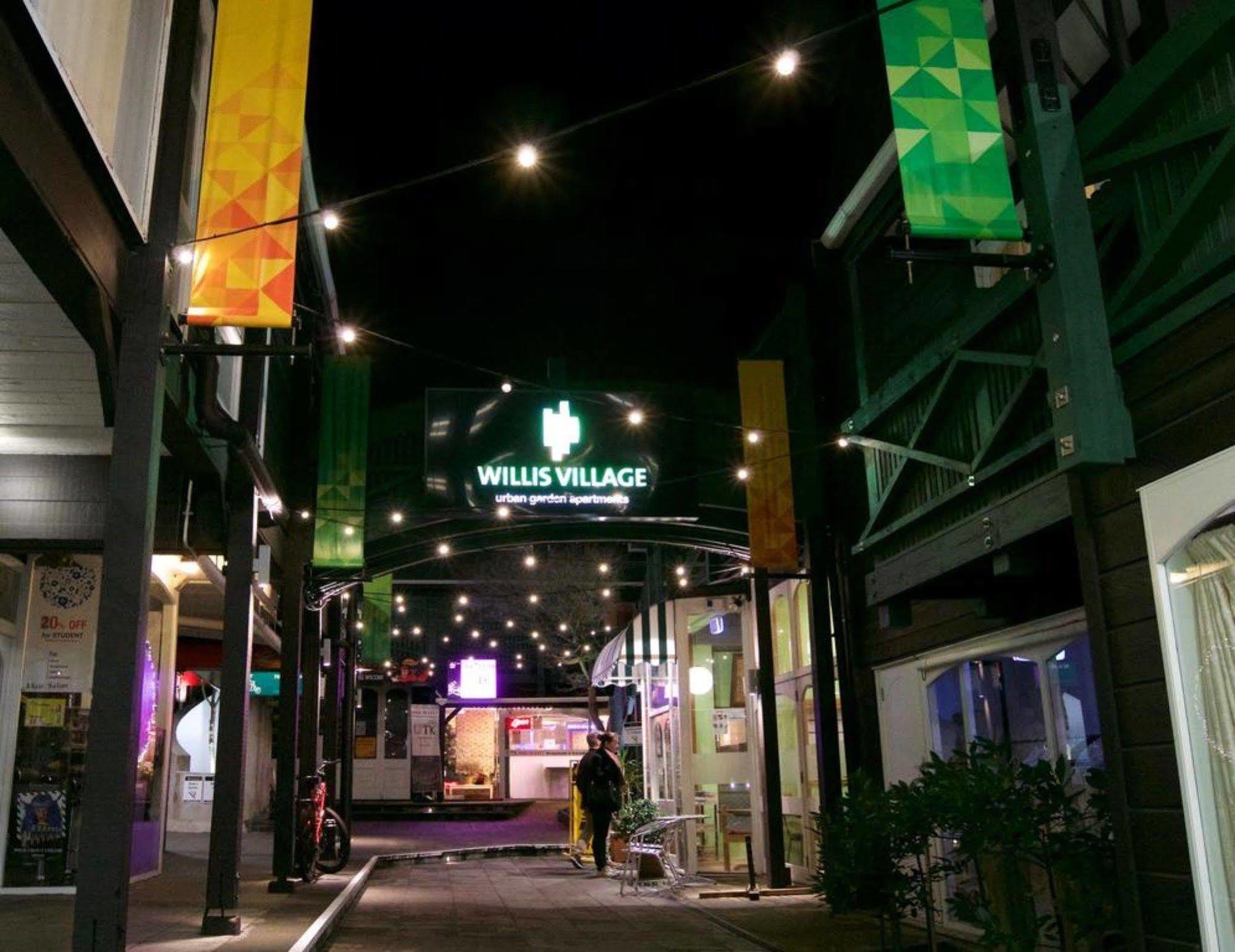 Aparthotel Willis Village 4*