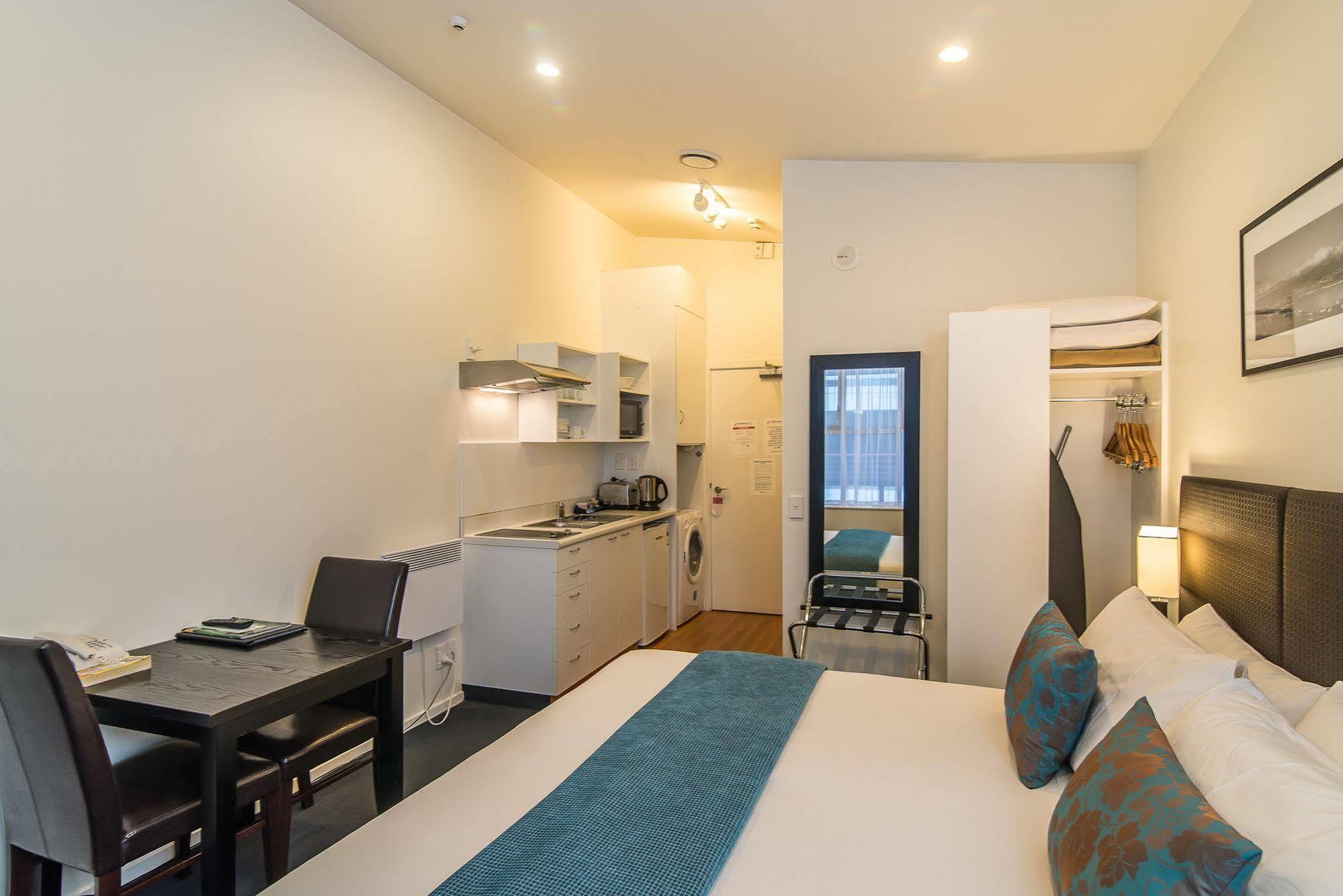Aparthotel Gilmer 4*