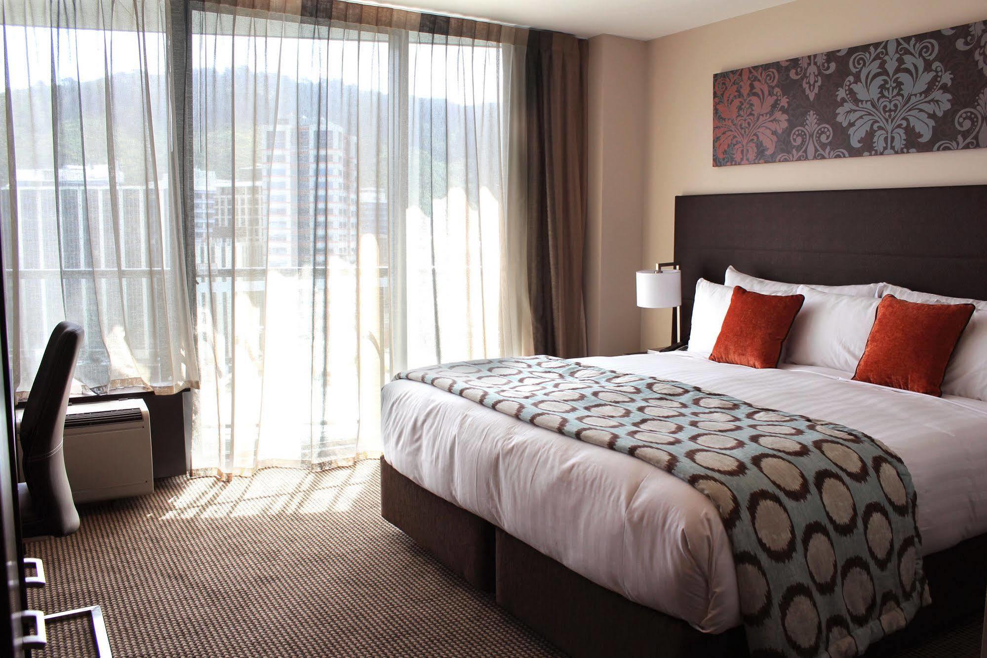 Rydges 4*