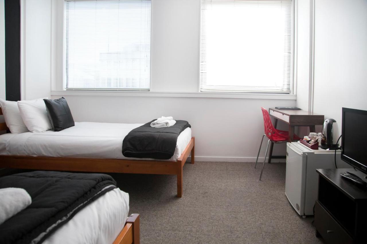 Albergue The Setup On Dixon -