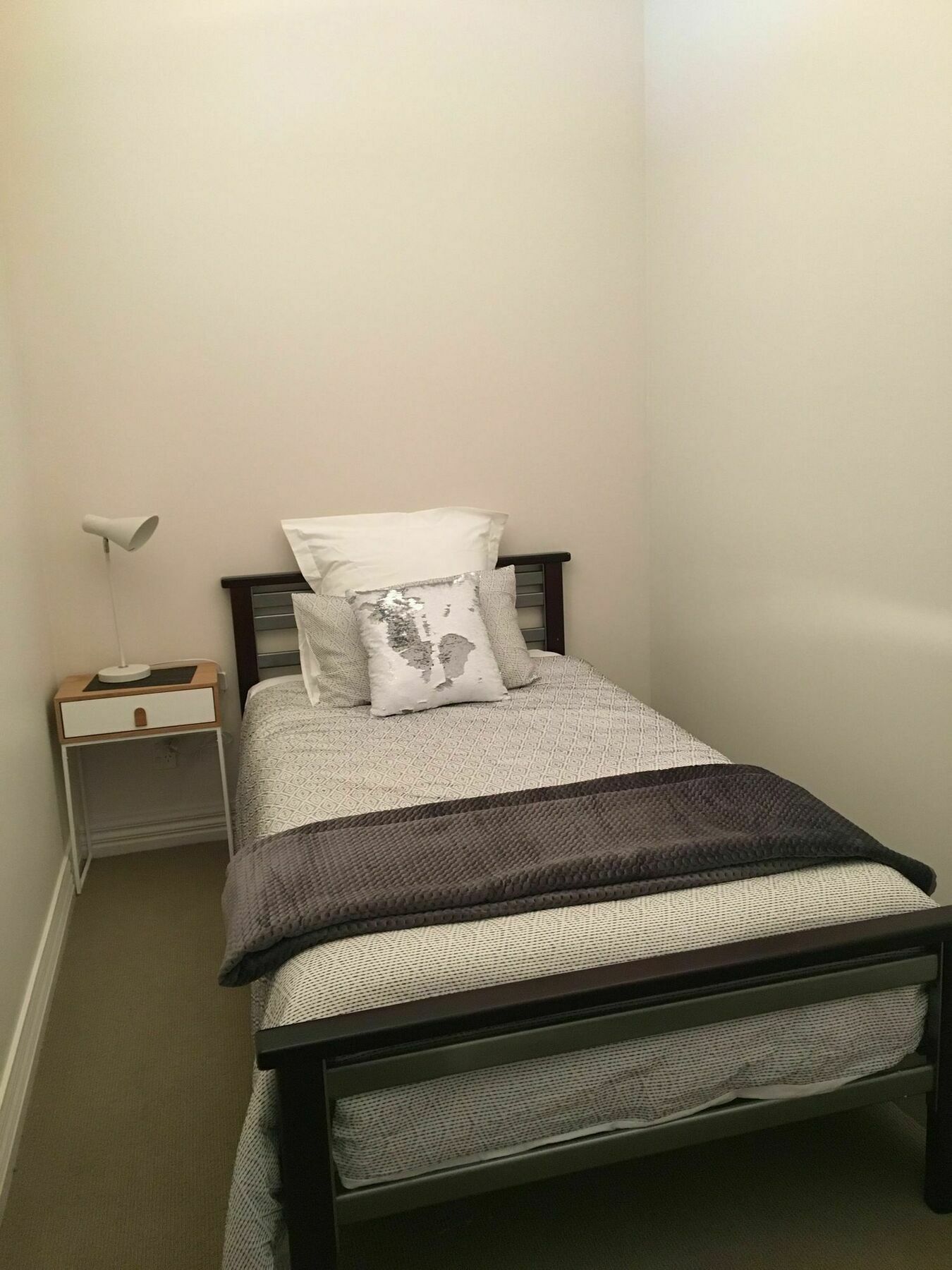 U On Manners Apartment
