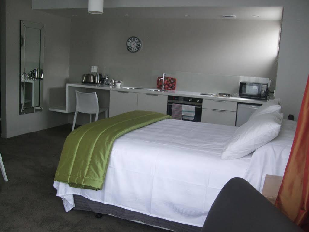 Apollo - Free Parking Motel