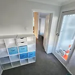 City Edge Nest