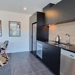 The Penthouse On Pinnacle - Sun Views & Parking