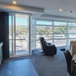 The Penthouse On Pinnacle - Sun Views & Parking
