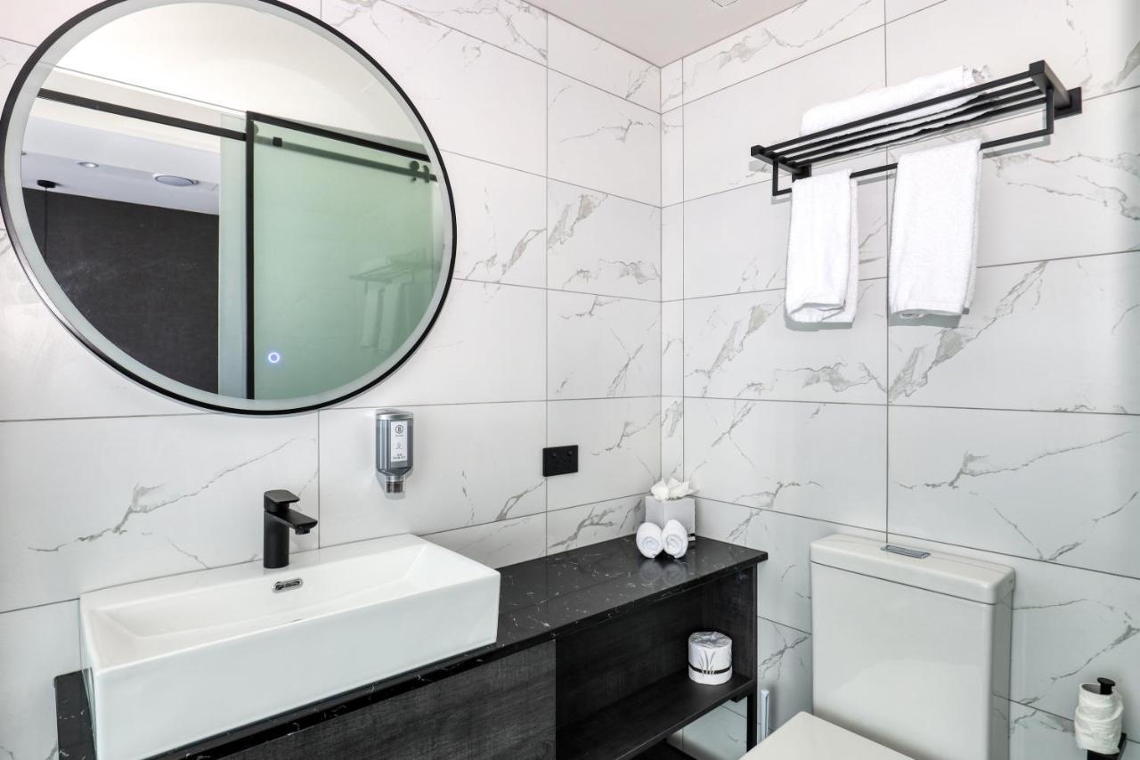 Microtel By Wyndham Hotel 4*