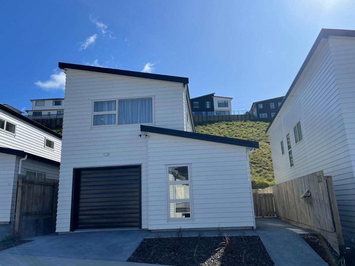 No Party Allowed, Brand New, Unlimited Fibre Wifi Holiday home *