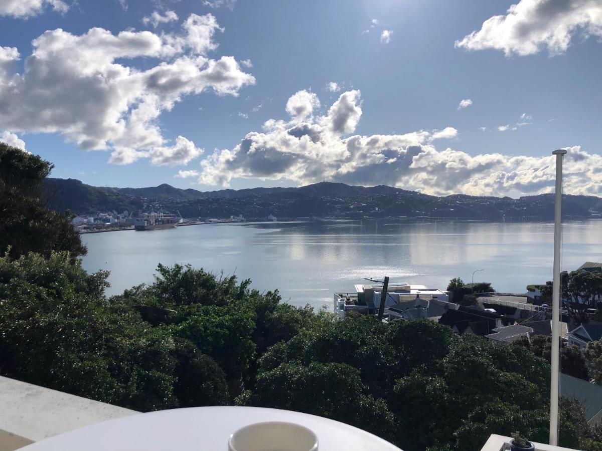 Homestay Incredible Views! Luxurious & Outdoor Living