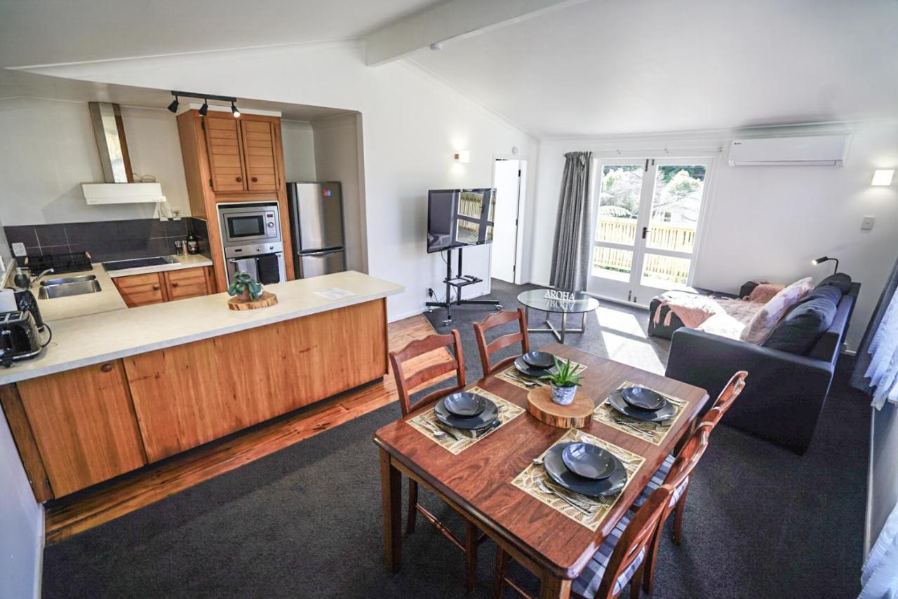 The Hidden Gem - Tranquility Close To Town Apartment