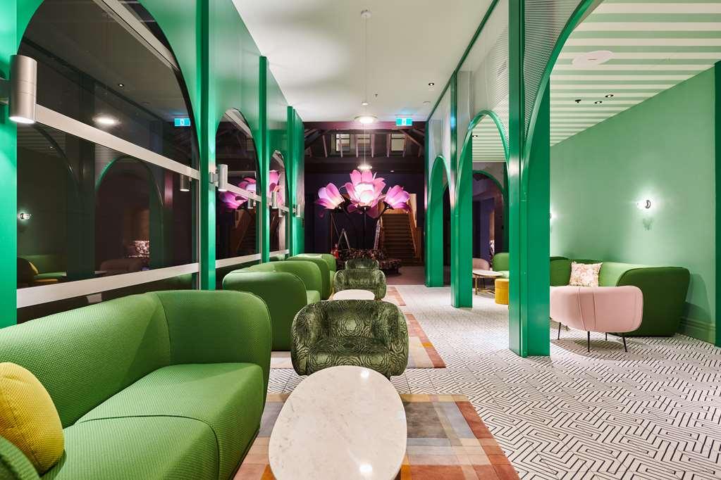 Naumi Hotel 4*