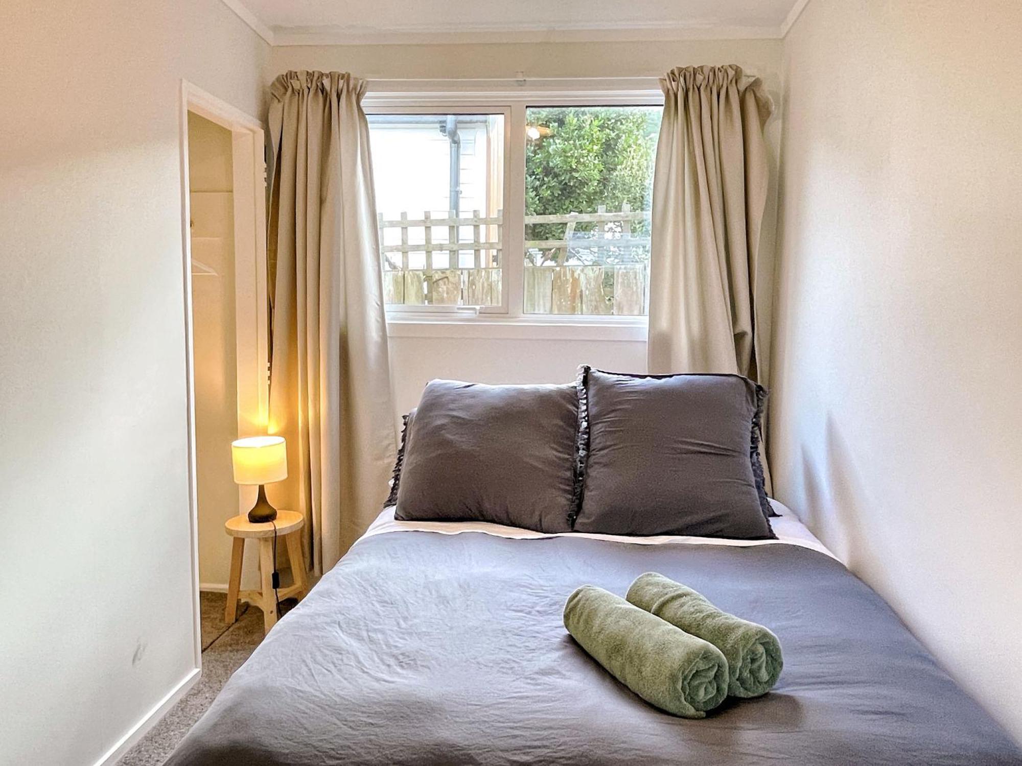 Cozy N Comfortable,5 Mins To Airport Holiday home Wellington