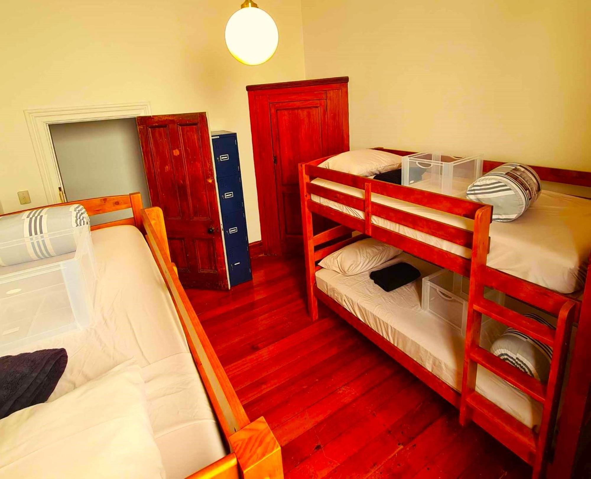 House Of Pirie Hostel