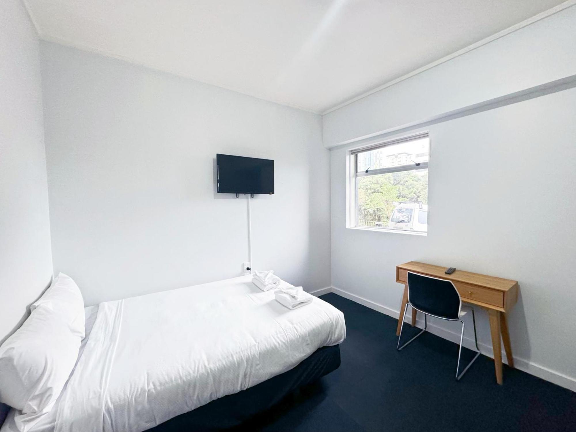 140 Ghuznee * Wellington