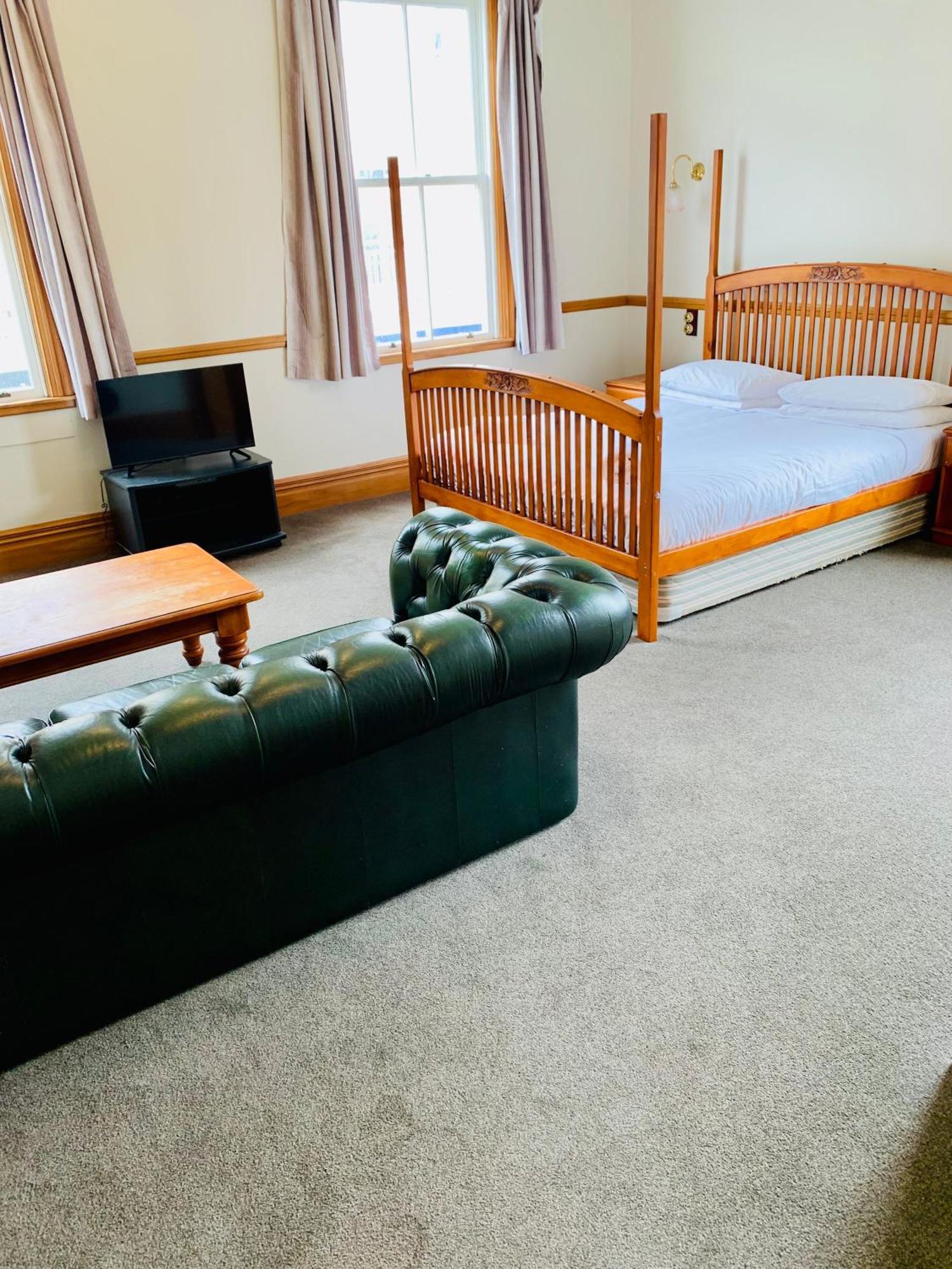 Hotel Shepherds Arms Wellington