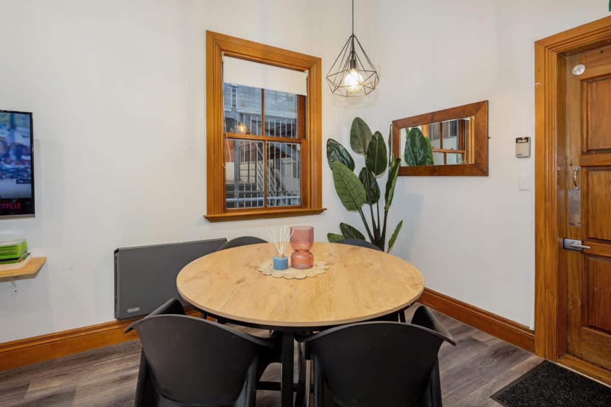 Apartment Lambton Quay Loft - Sleeps 11