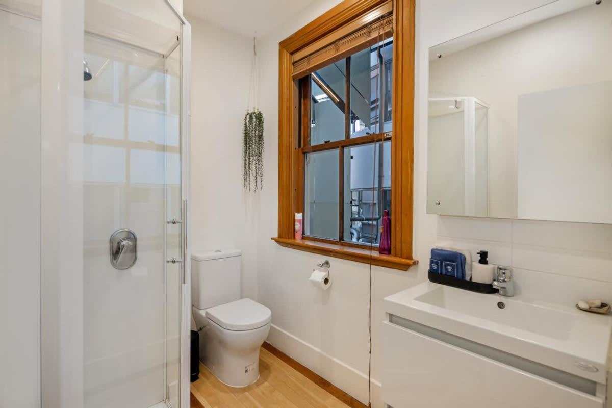 Lambton Quay Loft - Sleeps 11 Wellington