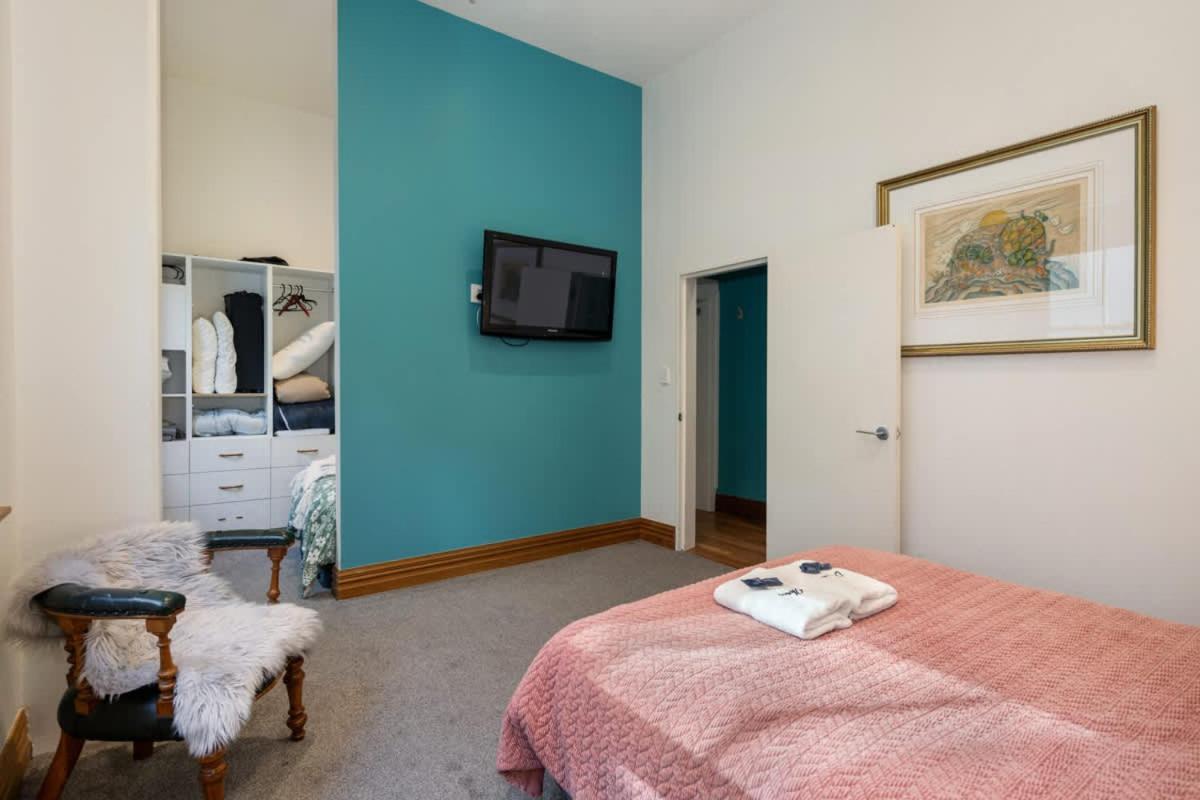 Apartment Lambton Quay Loft - Sleeps 11 *