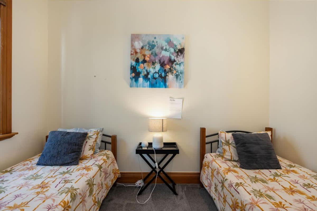 Lambton Quay Loft - Sleeps 11 Apartment