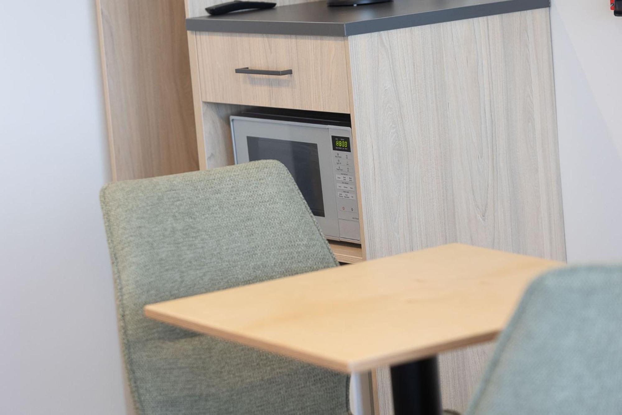 Airport 4* Wellington