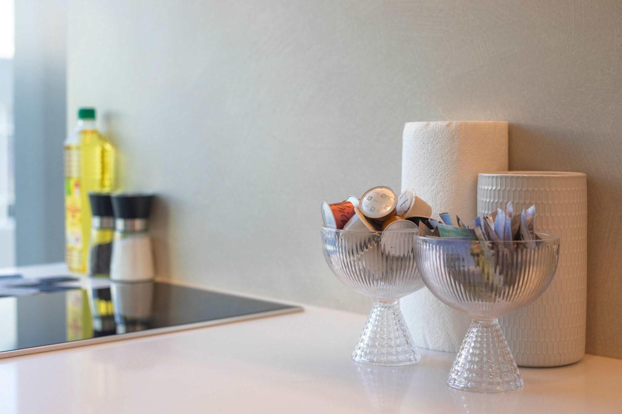 Hyde Lane - Walk To Shops Cafes Attractions Apartment *